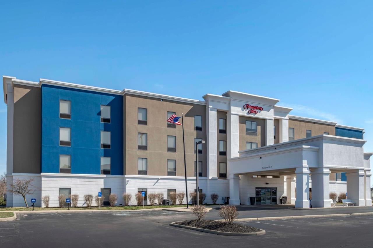 Hampton Inn Greenfield Bagian luar foto