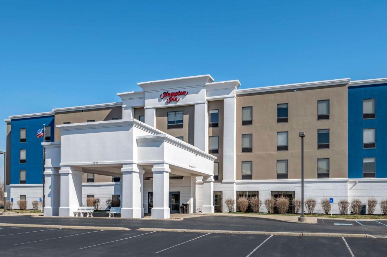 Hampton Inn Greenfield Bagian luar foto