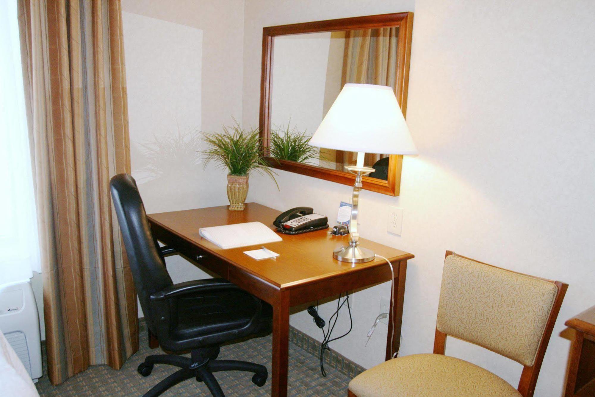 Hampton Inn Greenfield Ruang foto
