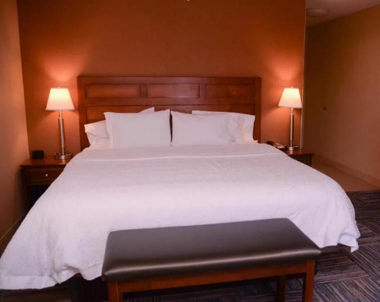 Hampton Inn Greenfield Bagian luar foto